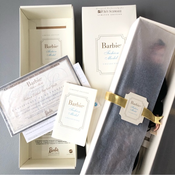 ❣️FAO FASHION EDITOR BARBIE MIB - Picture 11 of 17